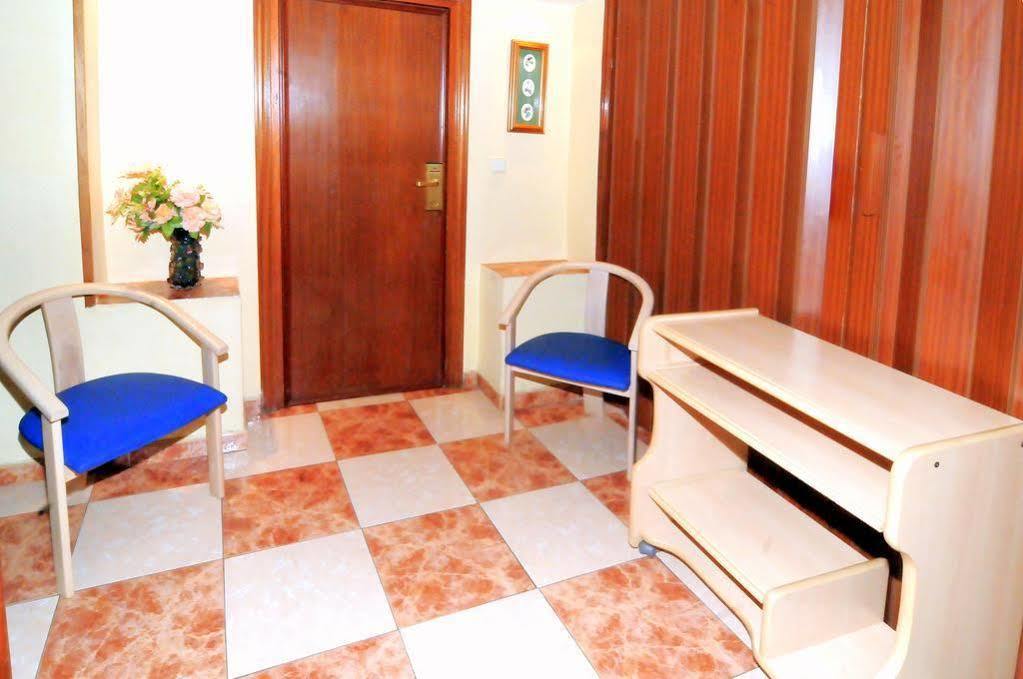Ch Plaza D'Ort Rooms IV Madri Exterior foto