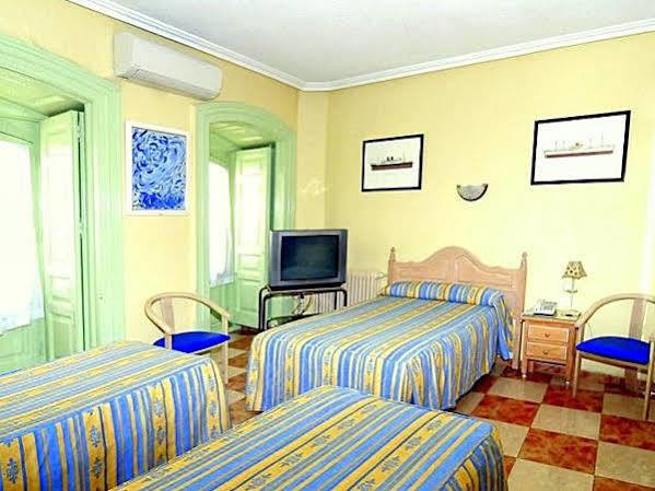 Ch Plaza D'Ort Rooms IV Madri Exterior foto