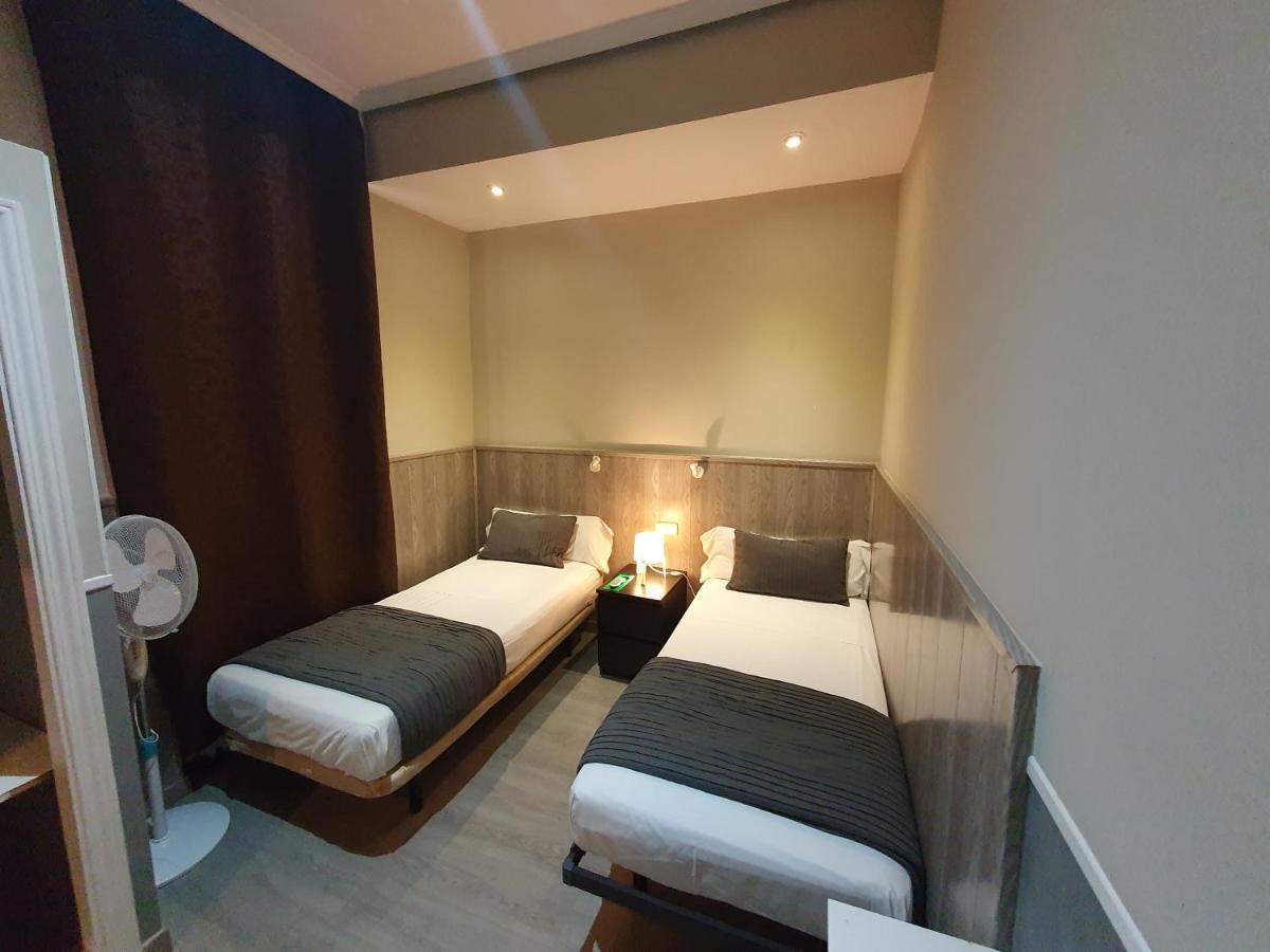 Ch Plaza D'Ort Rooms IV Madri Exterior foto