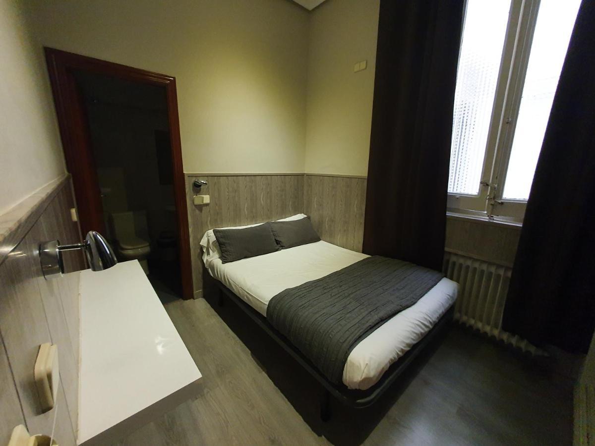 Ch Plaza D'Ort Rooms IV Madri Exterior foto
