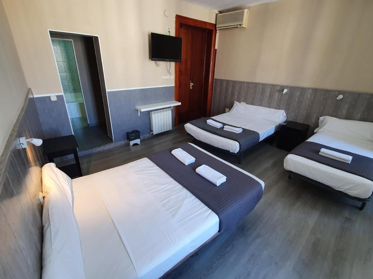 Ch Plaza D'Ort Rooms IV Madri Exterior foto