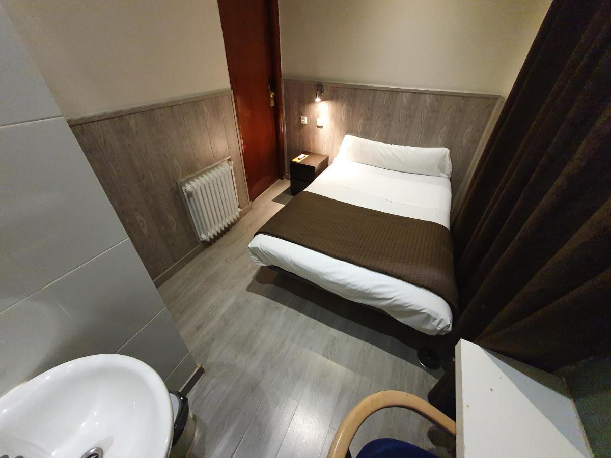 Ch Plaza D'Ort Rooms IV Madri Exterior foto